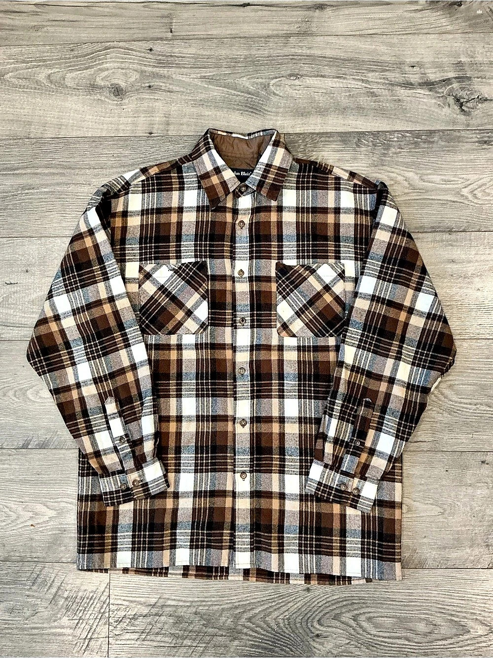 John Blair Plaid Button Down Shirt in Brown & White Size Medium